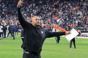 Antonio Pierce Ascends to Full-Time Head Coach for Las Vegas Raiders
